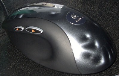 Logitech MX518 mouse