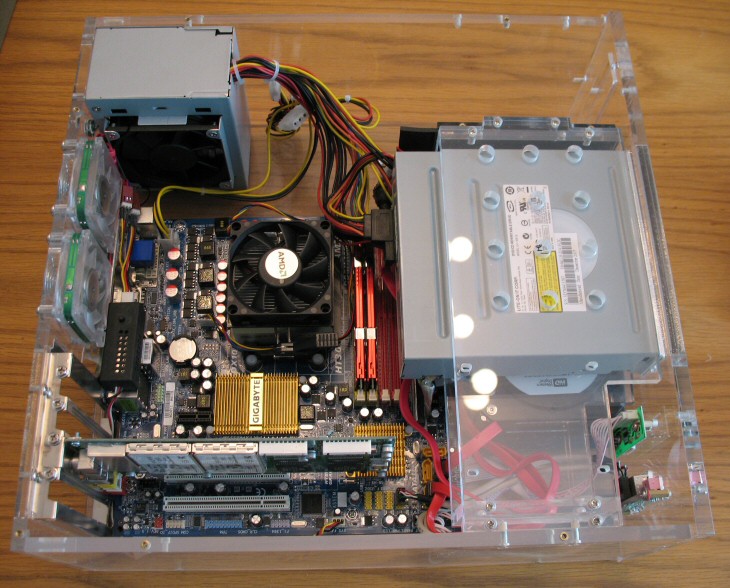 new-htpc-mobo-installed.jpg