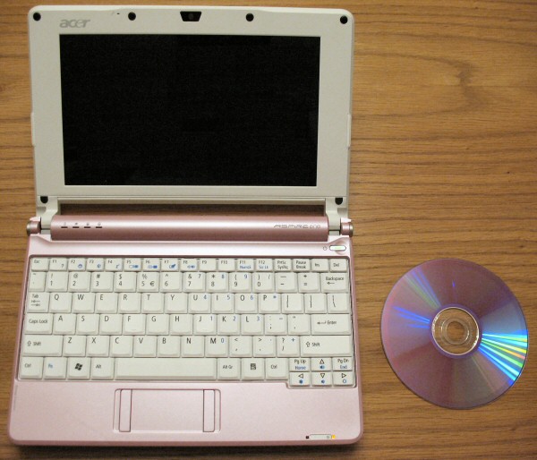 acer aspire one, in pink
