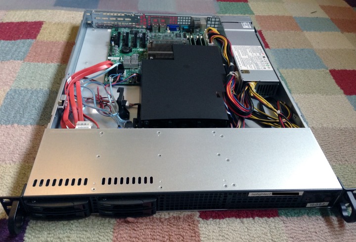 Newly built rackmount 1U server